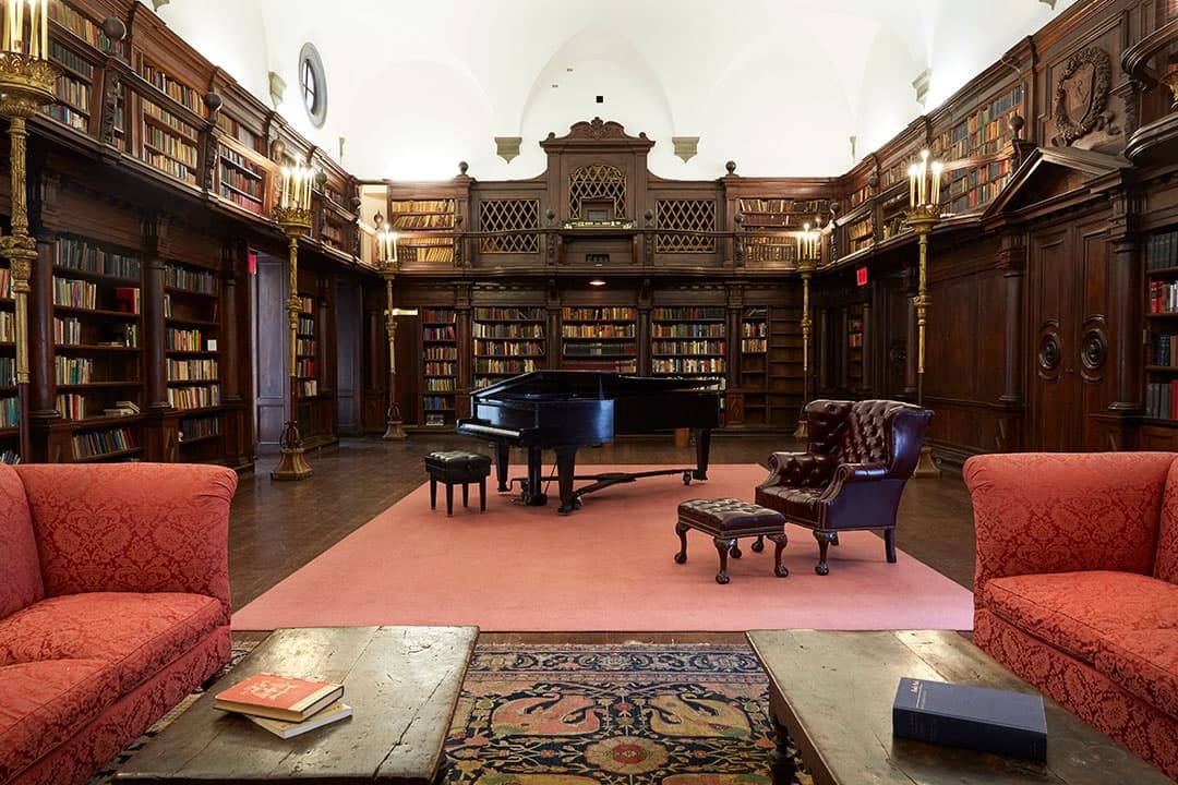 History - House of the Redeemer